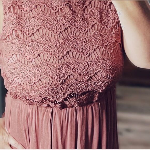 Alya Pleated Mini Dress - Picture 6 of 10